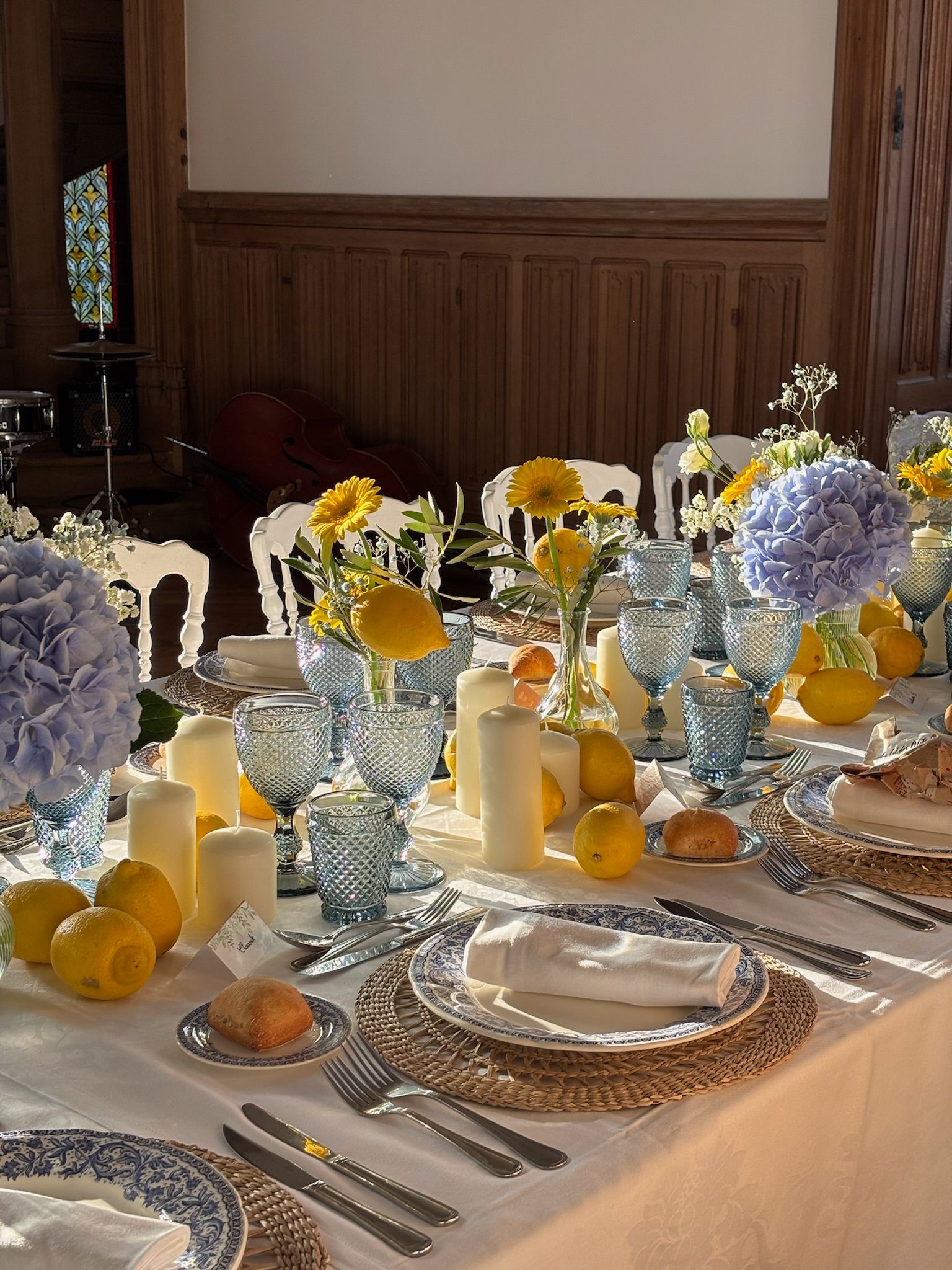 Bouquet tenu par la mariée