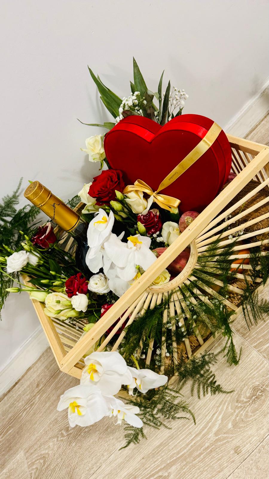 Bouquet tenu par la mariée